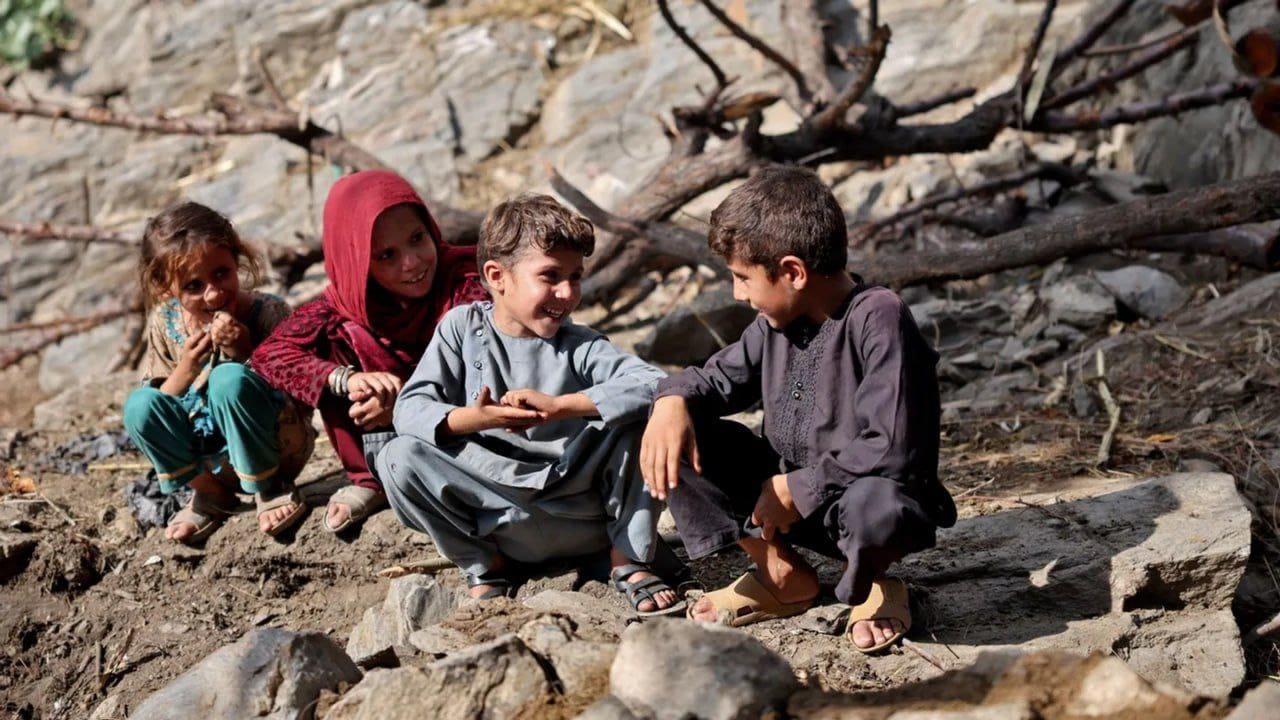 د ملګرو ملتونو سخت خبرداری: په افغانستان کې ۱.۷ میلیونه ماشومان د مړینې له ګواښ سره مخ دي