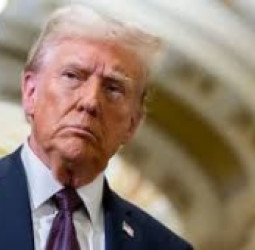 د امریکا ولسمشر ډونالد ټرمپ ویلي : د اوکراین جګړې پای ته رسول سخت دي، خو سوله د خبرو له لارې ممکنه ده