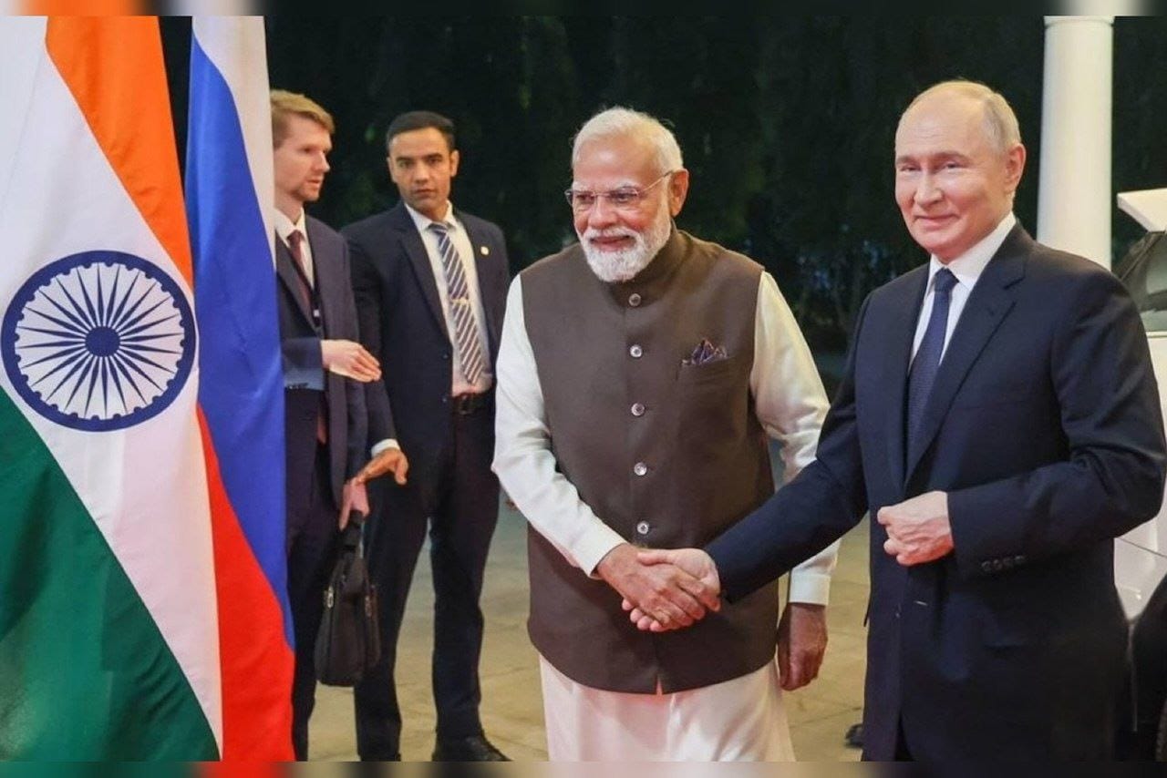 په دهلي‌ کې د پوتین او مودي تفصیلي مذاکرات پیل؛ هند او روسیه د ستراتیژیکو اړیکو د نوي باب پر لور