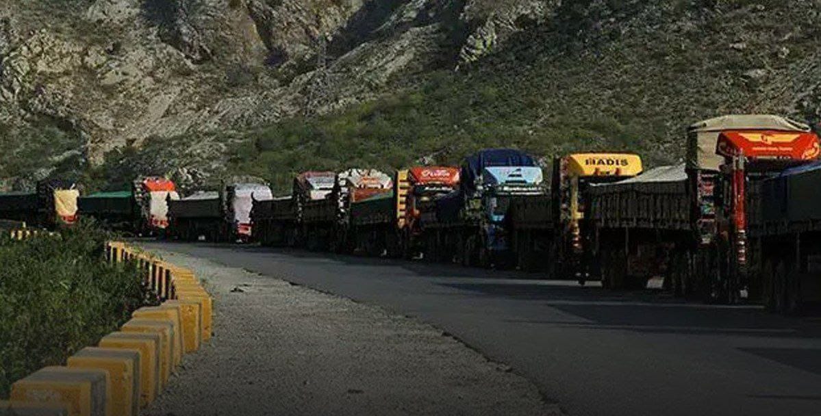 د تکراري سرحدي بندیزونو جدي اغېز؛ د پاکستان درملو تجارت د سقوط له ګواښ سره مخ شوی