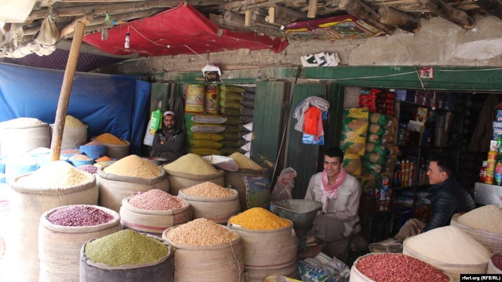 نوسانات بازار؛ شکایت شهروندان از افزایش قیمت مواد خوراکی درکابل