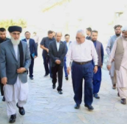 گلبدین حکمتیار، رهبر حزب اسلامی عازم مالیزیا شد