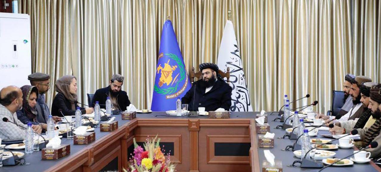 کابل – د ژمي له خپرېدو سره د افغان کډوالو ستونزې زیاتېږي؛ طالبان د ملګرو ملتونو د مرستو د پراخېدو غوښتنه کوي