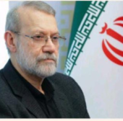 علي لارېجاني په پاکستان کې: «امریکا هڅه کوي ځان د هر نړیوال بدلون محور وښيي، چې دا یوازې ځان‌فریبي ده