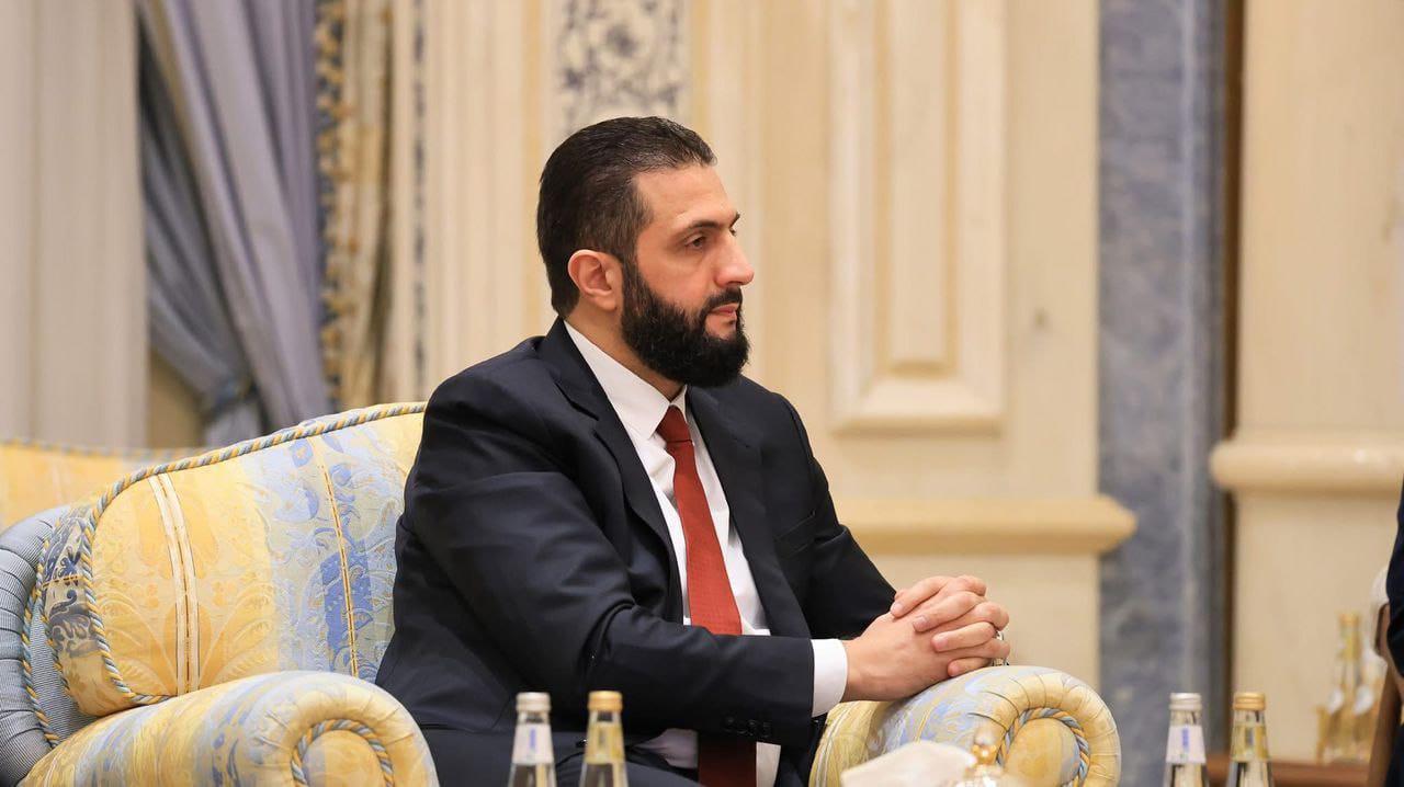 ملګرو ملتونو د سوریې د موقت حکومت پر مشر احمد شرع بندیزونه لغوه کړل؛ د واشنګټن او دمشق د اړیکو د نرموالي نښه