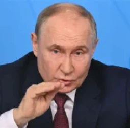 د روسیې ولسمشر ولادیمیر پوتین: «اوکراین باید ځمکې پرېږدي» – د جګړې د پای شرط لا هم سخت، لانجمن او یو اړخیز