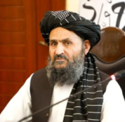 د طالبانو د لومړي وزیر اقتصادي مرستیال د ملي تدارکاتو کمیسیون په غونډه کې د ۳ میلیارده افغانۍ پروژو تصویب اعلان کړ