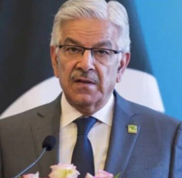 خواجه محمد اصف: پاکستان غواړي له افغانستان سره ټول اختلافات دایمي او سولهييز ډول حل کړي