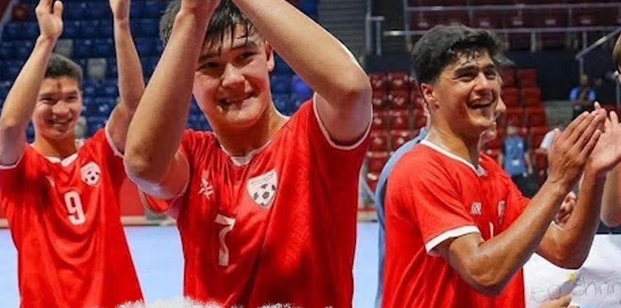 د افغانستان د فوټسال تاریخي بریا؛ د ایران پر وړاندې د اتلولۍ عنوان خپل کړ