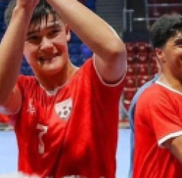 د افغانستان د فوټسال تاریخي بریا؛ د ایران پر وړاندې د اتلولۍ عنوان خپل کړ