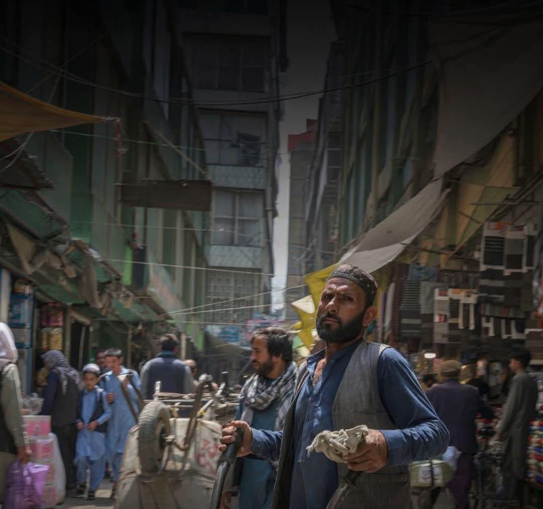 نړیوال بانک: افغانستان کې بېکاري له ۱۲ سلنې اوښتې