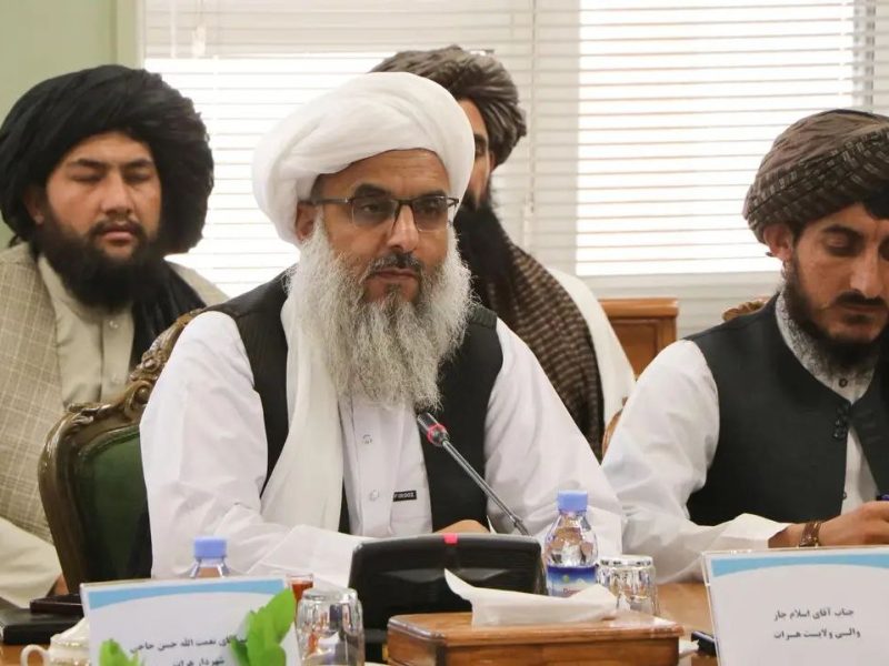 د کار نشتوالی افغانان له هېواده باسي؛ طالبان د ناقانونه سفرونو د مخنیوي په فکر کې
