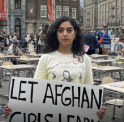امسټرډام کې افغان مېرمنو: له طالبانو سره تعامل دې د ښځو د حقونو په بیه نه وي