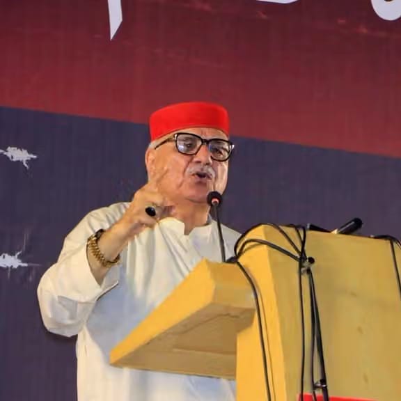 میاں افتخار: ولس ته دې وویل شي، له طالبانو سره د واک د انتقال څه تړون شوی و؟