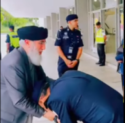 استقبال گرم پولیس مالیزیا از گلبدین حکمتیار واکنش‌برانگیز شد