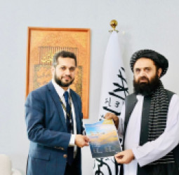 د افغانستان سفارت په متحده عربي اماراتو کې خبر ورکړی چې د کابل او ابوظبي ترمنځ د مستقیمو الوتنو د پیل په اړه رسمي خبرې شوې دي