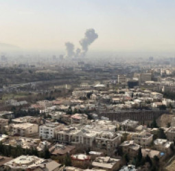 حمله نظامی علیه ایران در میانه مذاکرات هستۀ؛ آینده چه خواهد بود؟