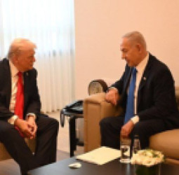 د امریکا ولسمشر ډونالد   د ټرمپ او نتانیاهو خبرې پای ته ورسېدې؛ د امریکا ولسمشر: پر ایران سره د مذاکراتو پر دوام مې ټینګار وکړ