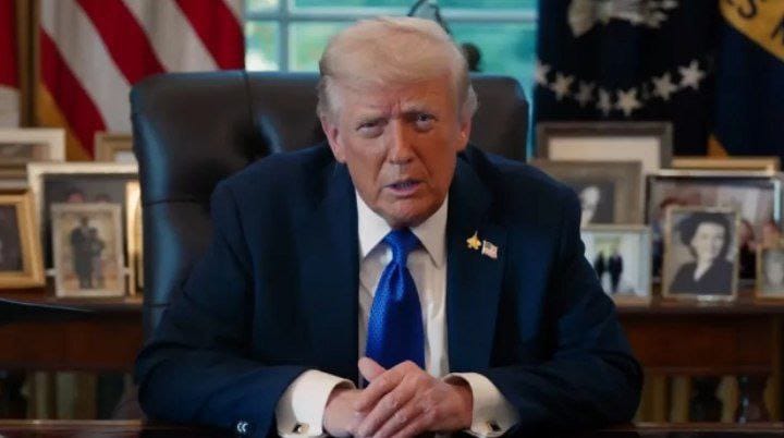 واشنګټن – د امریکا د متحده ایالاتو ولسمشر ټرمپ: که ایران د معترضانو پر وړاندې د عامو خلکو وژنه وکړي، سخت ګوزار به پرې وکړو