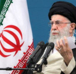 د ایران مذهبي مشر، آیت‌الله علي خامنه‌ اي : افغانستان د ایران یوازینی ریښتینی ورور دی؛ تهران به د فشارونو پر وړاندې ودرېږي