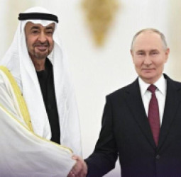 ماسکو – د روسیې ولسمشر، ولادیمیر  پوتین او محمد بن زاید: روسیه او امارات متحده عربی د ستراتېژیکو شریکانو په توګه