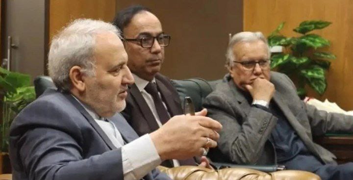 اسلام‌اباد – په پاکستان کې د ایران سفیر: ټرمپ تهران ته پیغام ورکړی چې پر ایران د برید نیت نه لري