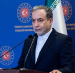 تهران – د سیمې د یووالي پیغام : عراقچي د افغانستان له ملاتړ څخه مننه وکړه