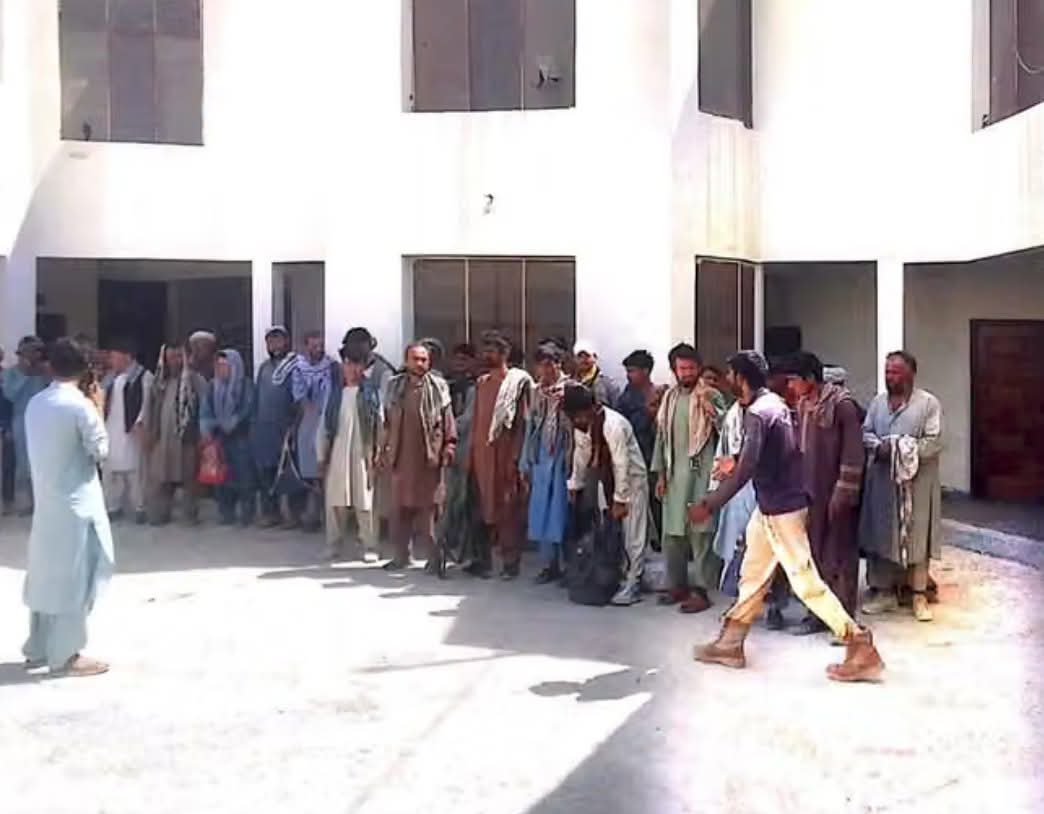 پاکستان سرحدي ځواکونو: په تربت کې ۴۵ افغان کډوال نیول شوي