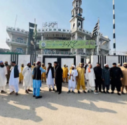 پېښور او اسلام‌اباد : د مولانا فضل‌الرحمان اړوندو ودانیو ته د نړولو خبرداری ورکړل شوی