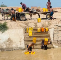 ملګري ملتونه: په افغانستان کې میلیونونه کسان لا هم پاکو اوبو ته لاسرسی نه لري