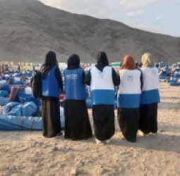 اوچا: سږکال د افغانستان نږدې نیمايي وګړي بشري مرستو ته اړتیا لري
