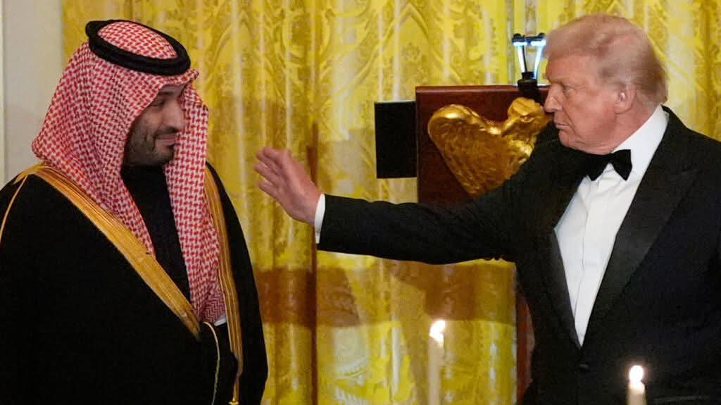 ریاض : سعودي ولیعهد له ټرمپ څخه د حوثیانو پر ضد د امریکا د پوځي اقدام غوښتنه کړې