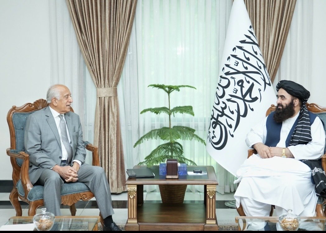 متقي له زلمي خلیلزاد سره د کابل او واشنګټن پر اړیکو خبرې کړي